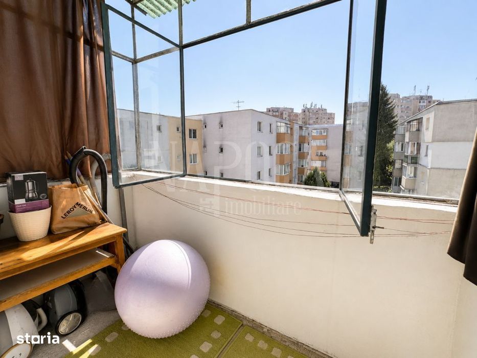 Apartament 3 camere de vanzare in Manastur, Cluj Napoca