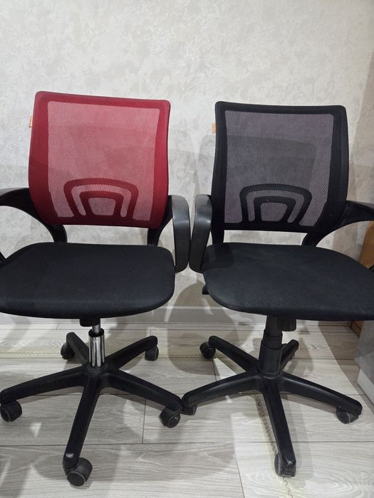 Продаётся  кресло состояние хорошее