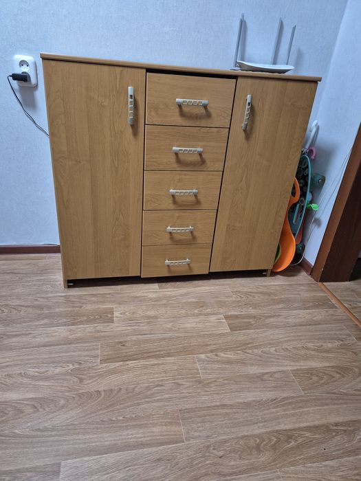 Комод продам  в хорошем состоянии