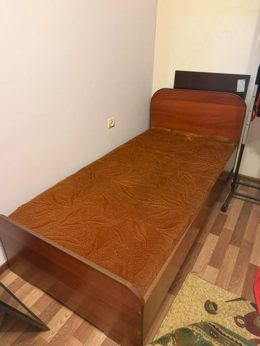 Кровать срочно
