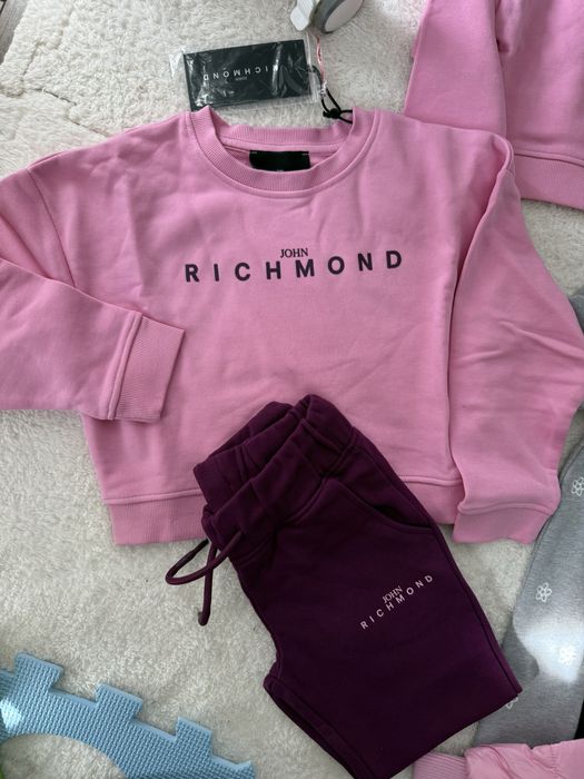 Trussardi , Dkny Jeans , John rochmond
