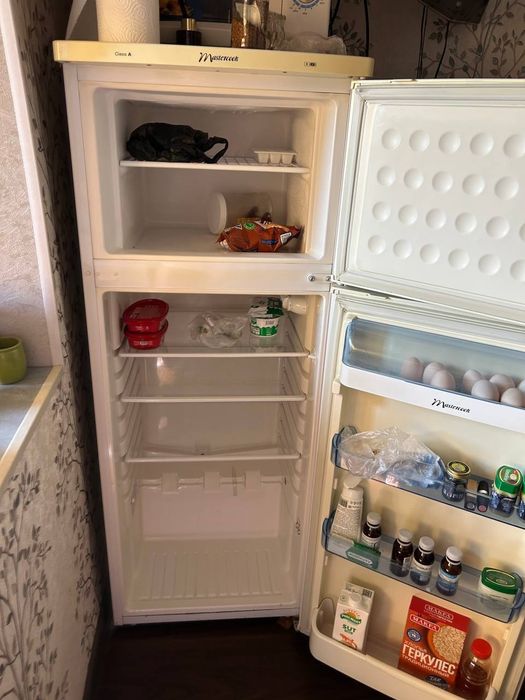 Продам холодильник