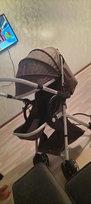 Продам детскии коляску
