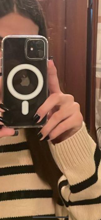 iPhone 12 64ГБ с коробкой