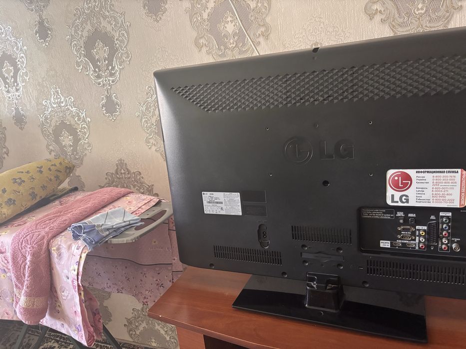 Телевизор LG 32 Full HD / Holati alo / 32CS560
