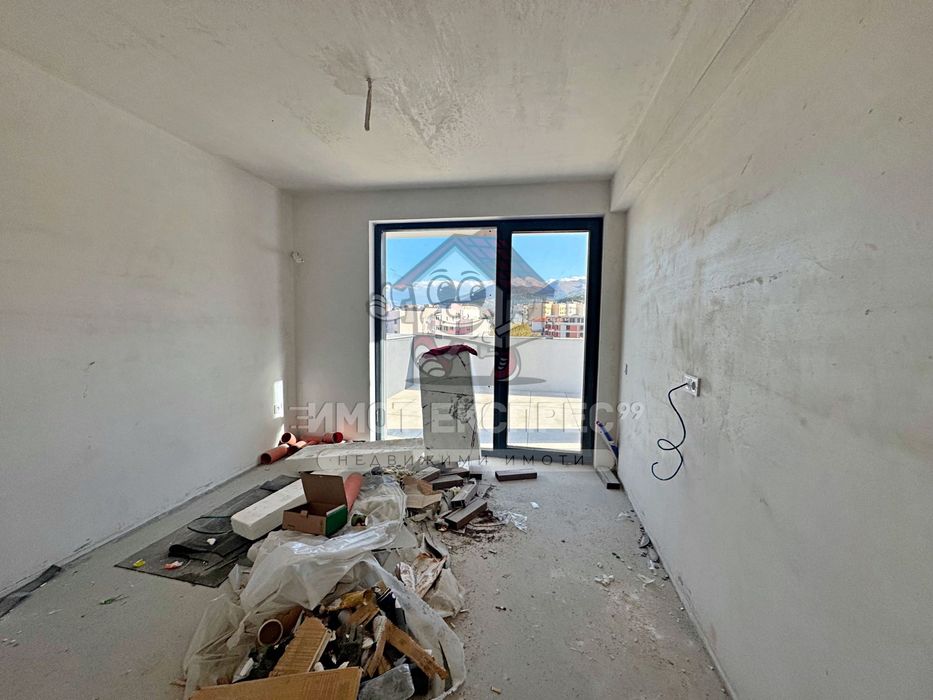 Апартамент, с 3 спални, ново строителство, панорамна гледка, кв.Запад