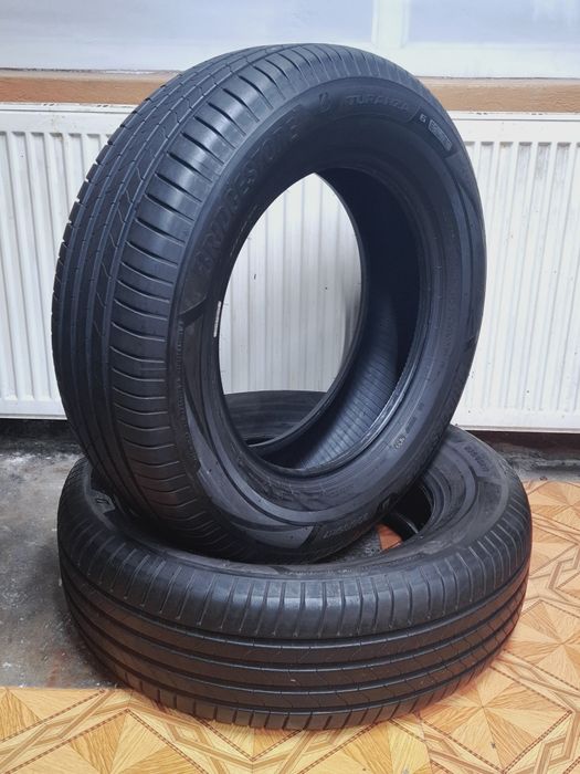 2 Anvelope 235 65 17 bridgestone Turanza6 dot 2023