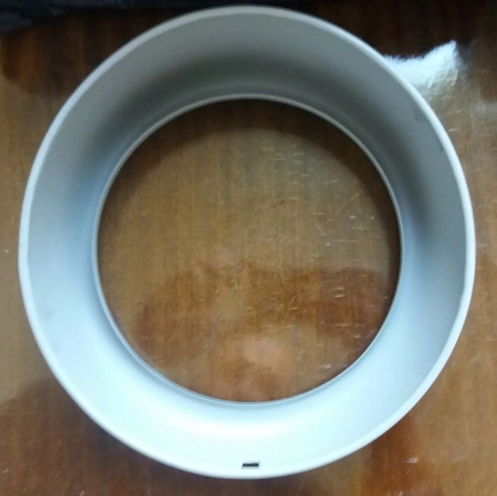 Основа за фар на Трабант НОВА