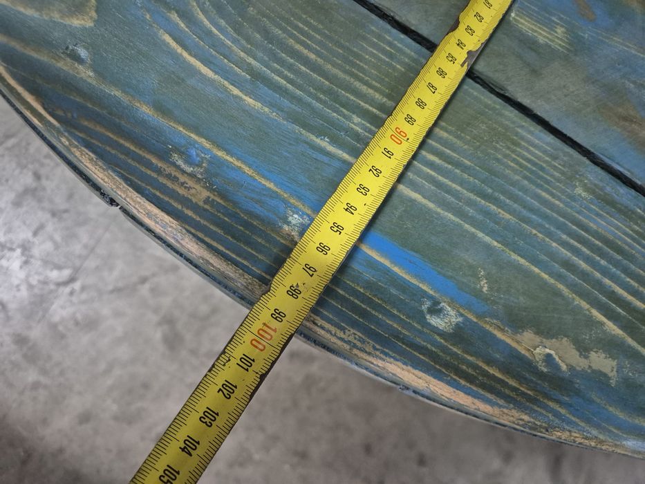 Винтидж реставрирана маса