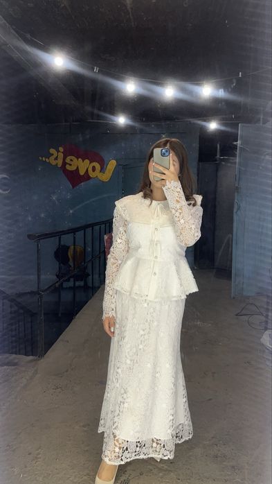 Нарядная двойка.