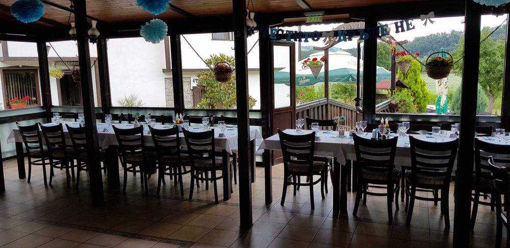 Продава се Хотел в Севлиево - 450 кв.м за 778 €/кв.м - Снимка #19