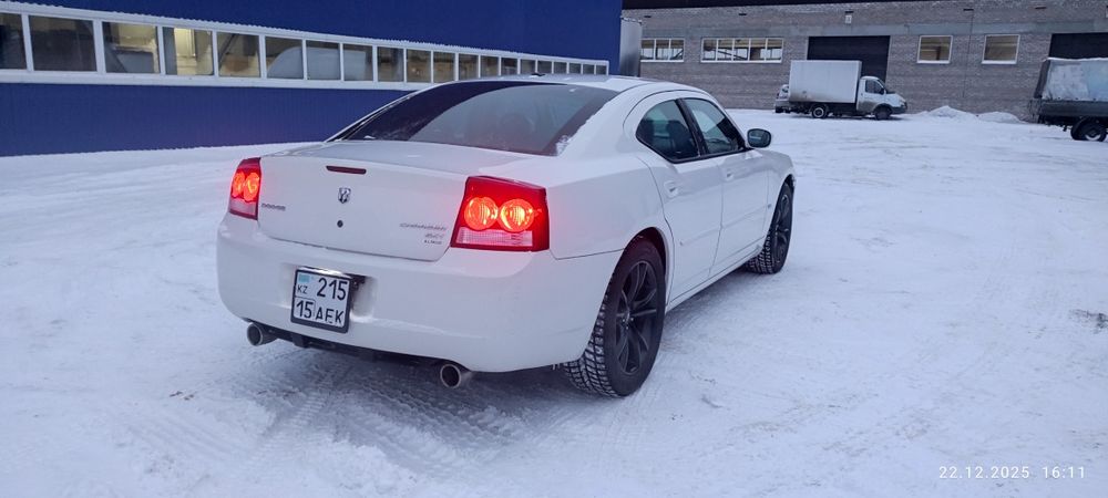 Продам автомобиль Чаржер