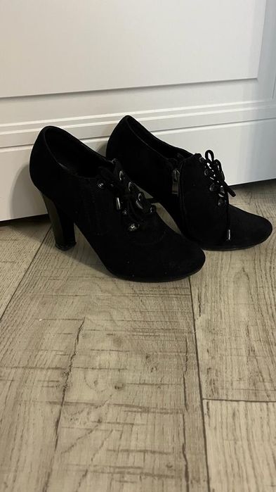 Осенние ботильоны женские