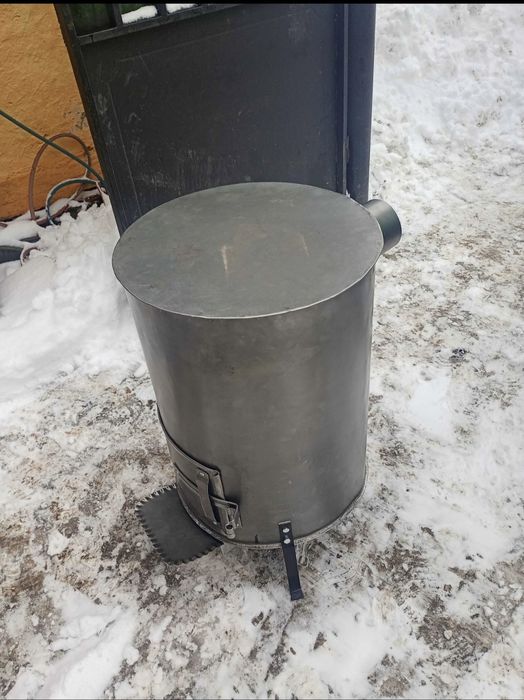 Soba pe lemne ,solare,sau atelier