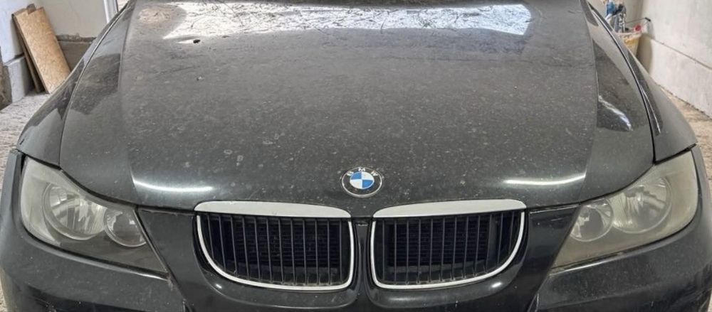 Capota neagra bmw e90 nfl