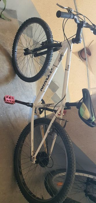 Bicicleta copil 6 - 10 ani