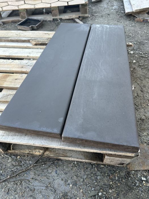 Capace pentru gard/coama gard/palari