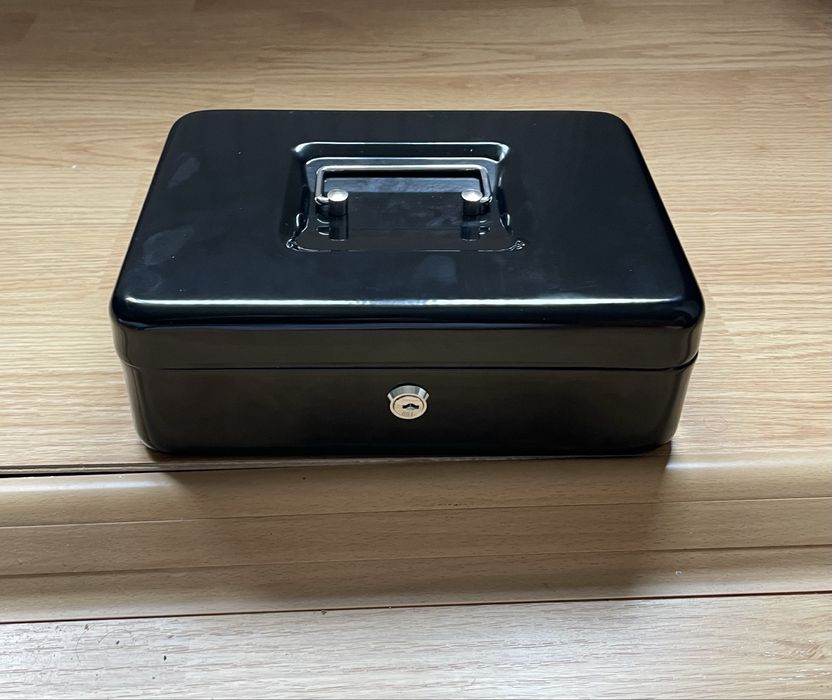 Seif/caseta/cutie valori cu cheie metalica negru