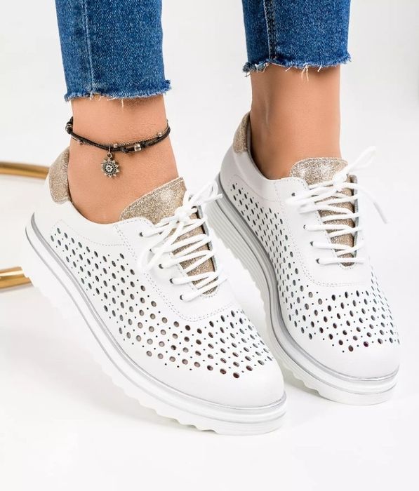 Pantofi piele naturala 100%,model casual,Italia, saculet, etichetă