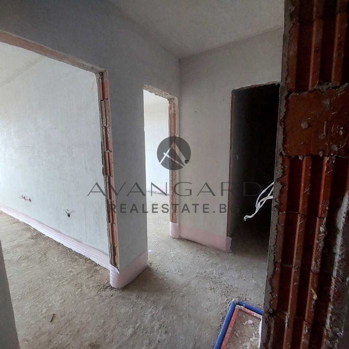 Продава се Двустаен апартамент в Пловдив, Кършияка - 72 кв.м за 1559 €/кв.м - Снимка #3