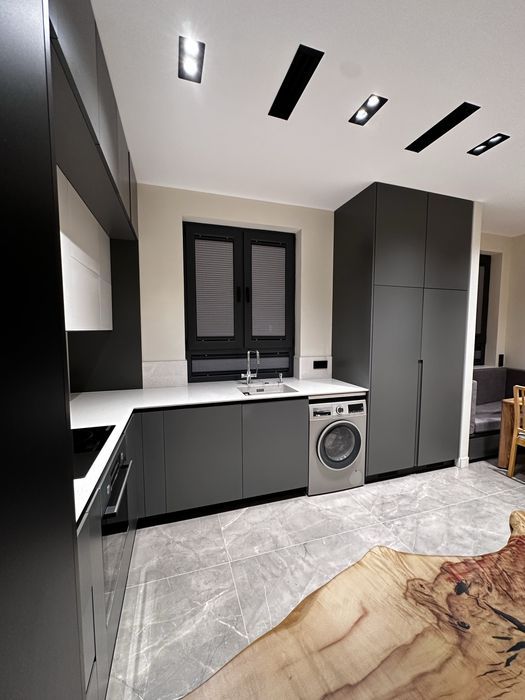 "Создайте свою мебельную историю с нами!