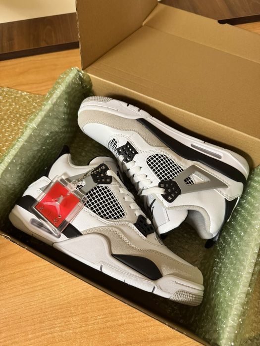 Air Jordan 4 Military Black 40