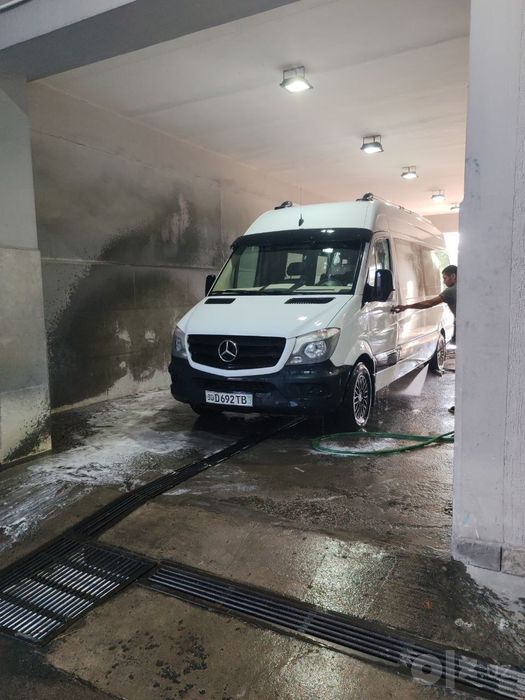 Брендирование автотранспорта для бизнеса