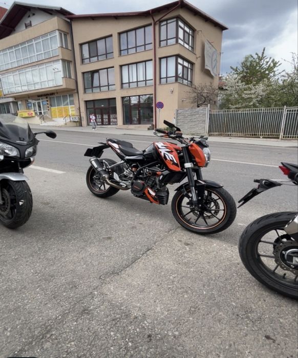 Vand ktm duke 125 (nu cbr,yzf,rc,mt,rs,ninja)