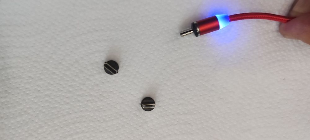 Cablu încărcare magnetic