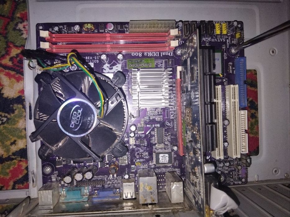 Комплект комплектующих для ПК — ECS + GeForce 9400 GT