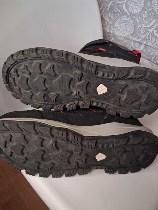 Детски зимни боти