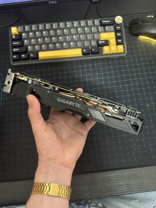 Placa video rx 570 rgb