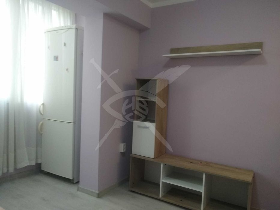 Дава се под наем Двустаен апартамент в Варна, Левски - 45 кв.м за 380 € - Снимка #3