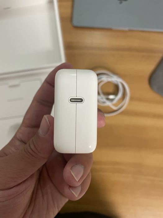 MacBook Air M2 13
