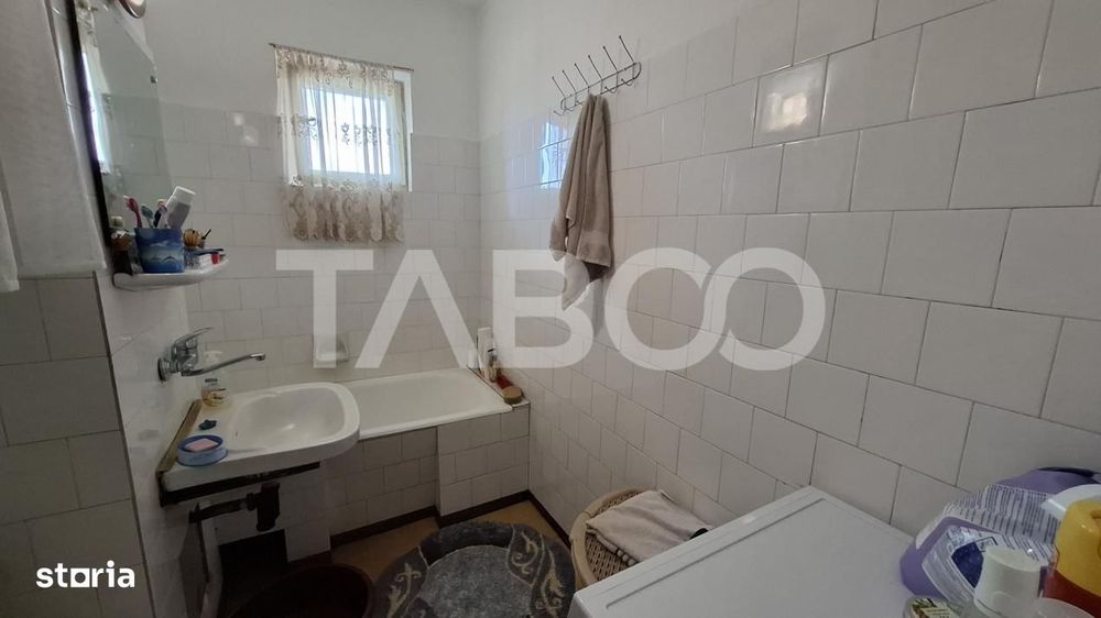 Apartament 4 camere 81 mpu 2 bai 3 balcoane 1 terasa Turnisor Sibiu