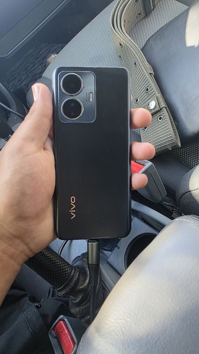 Телефон vivo y55