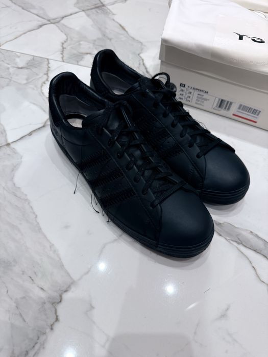 Кроссовки Y-3 Superstar