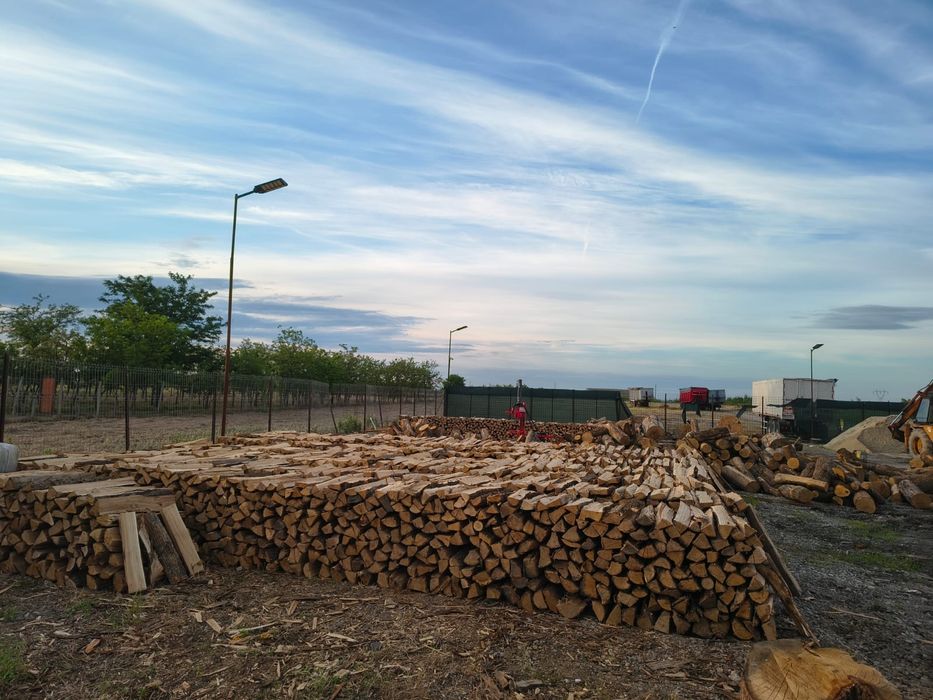 Lemn de foc /balastru /nisip.  Rate