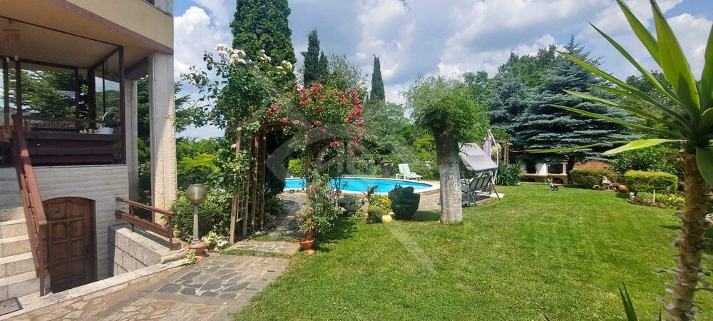 Продава се Къща в Варна, Аспарухово - 310 кв.м за 1420 €/кв.м - Снимка #4