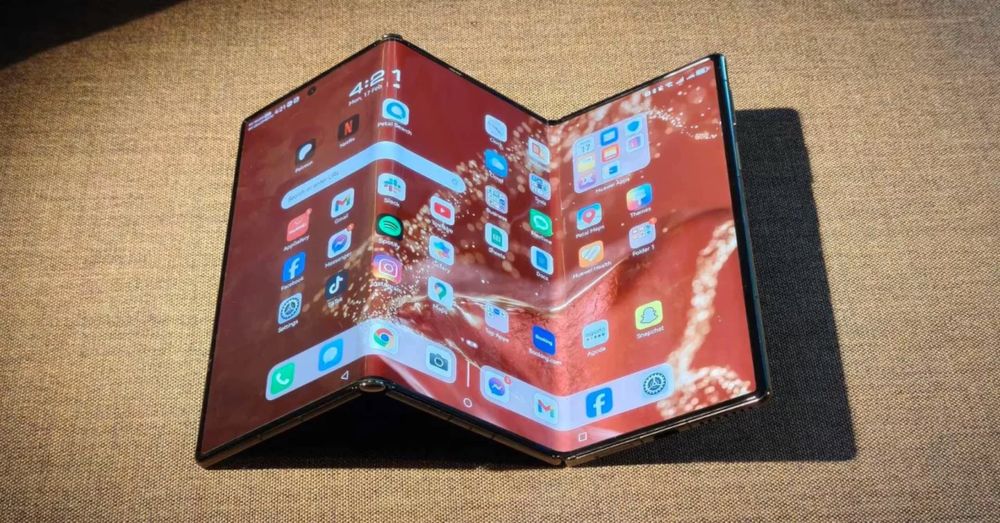 Huawei Mate XT ultimate