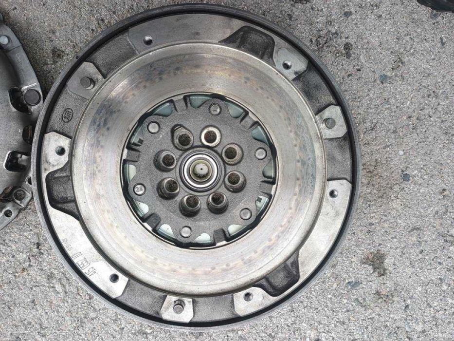 Комплект Съединител BMW N47D20 f30,f31,f20,f21,e90/БМВ 316d,318d,320d