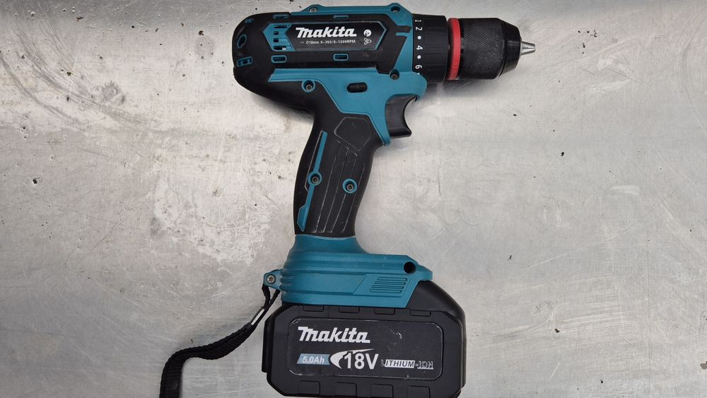 Професионални акумулаторни инструменти MAKITA