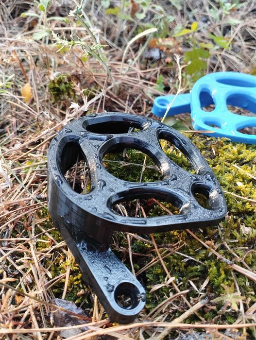 3D Принтиран Motor Cover за Surron и Talaria