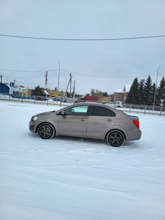 Продам шевралет авео