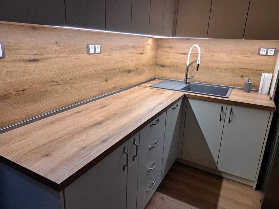 Продава се Многостаен апартамент в Варна, Гръцка махала - 120 кв.м за 2125 €/кв.м - Снимка #15