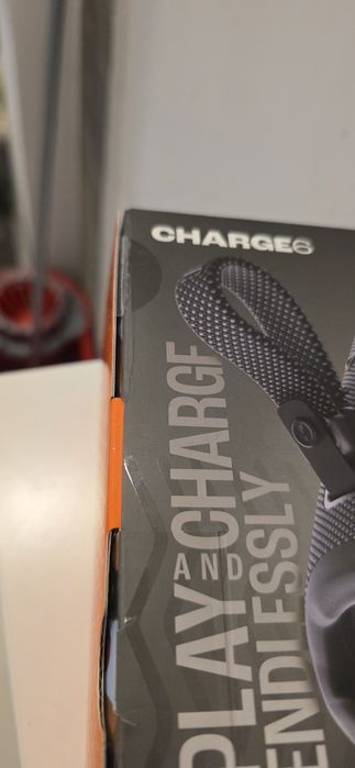 Boxa speaker  JBL Charge 6 nouă , sigilata. Pret fix. Nu insistați