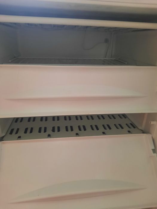 Морозильник Indesit