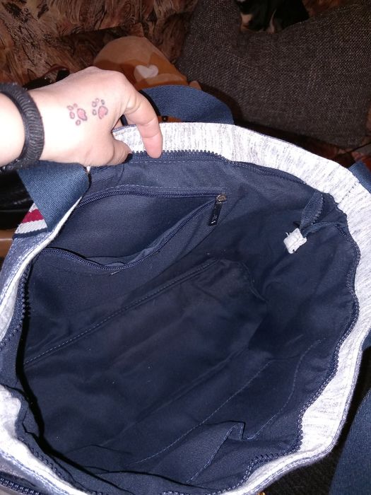 Оригинална чанта. На FILA