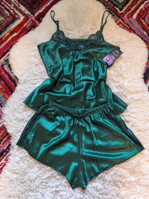 Lenjerie de noapte satinată, M