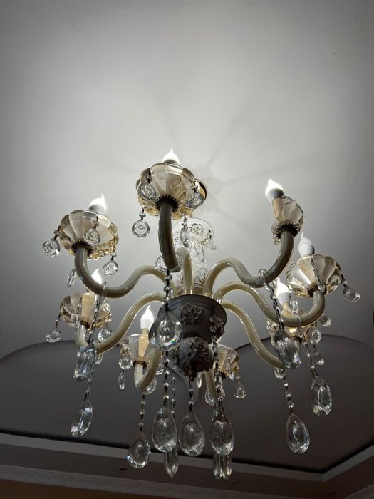 Люстра продается